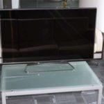 Smart TV Philips PFL8008 с подсветкой Ambilight Spectra XL