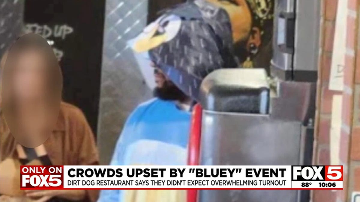 Мероприятие Bluey в баре Вегаса прошло ужасно неправильно, заставив детей плакать