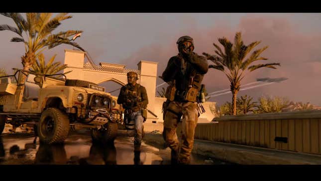 Скриншот персонажей Black Ops, размахивающих винтовками, предположительно для того, чтобы вступить в бой с врагом.