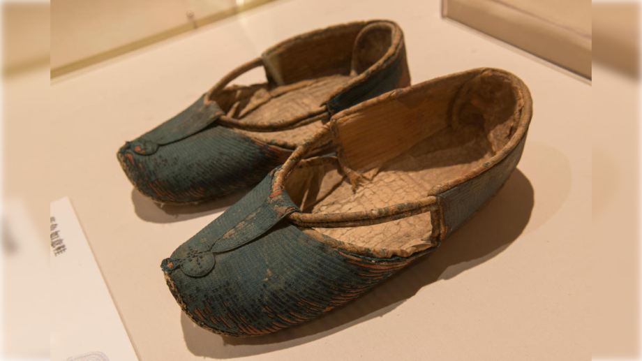 A recreation of what the Roman sandal may have looked like.